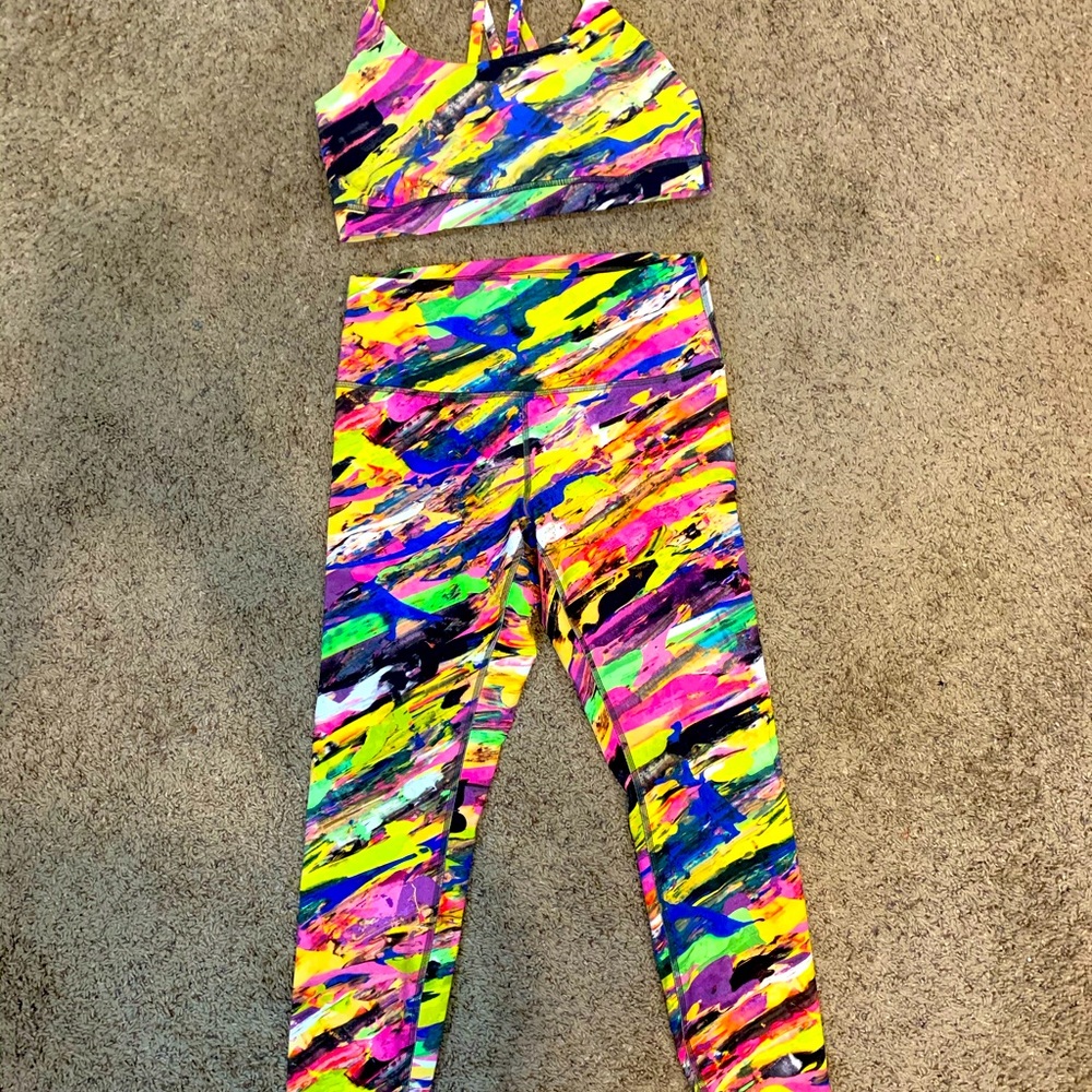 Lululemon sports bra and leggings. Multi colored